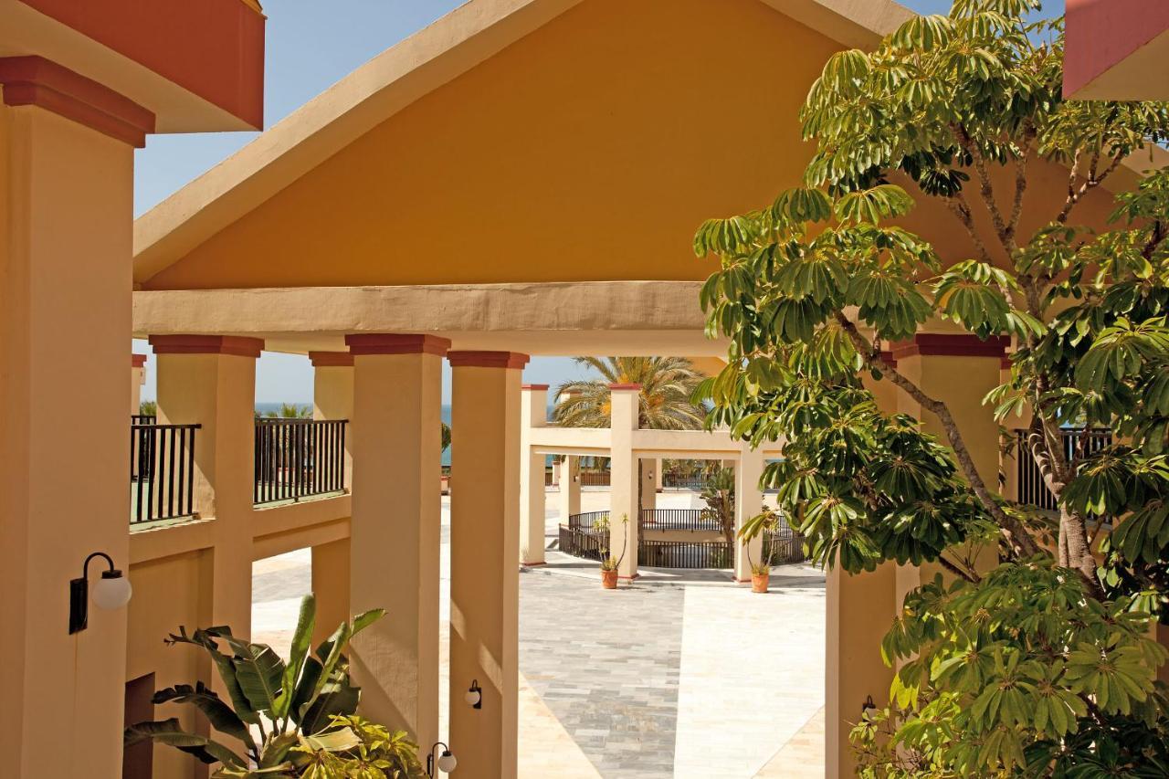 Romana Playa Studio Elviria Marbella Exterior photo