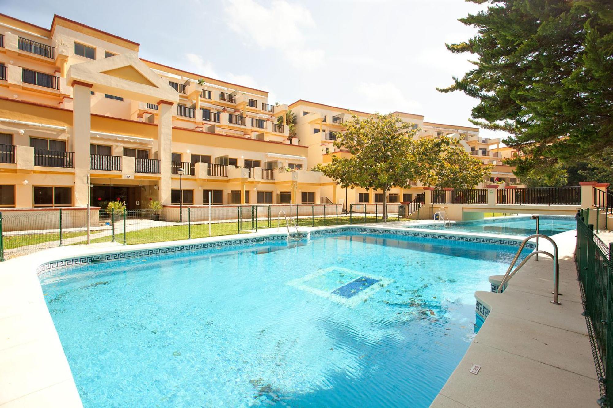 Romana Playa Studio Elviria Marbella Exterior photo